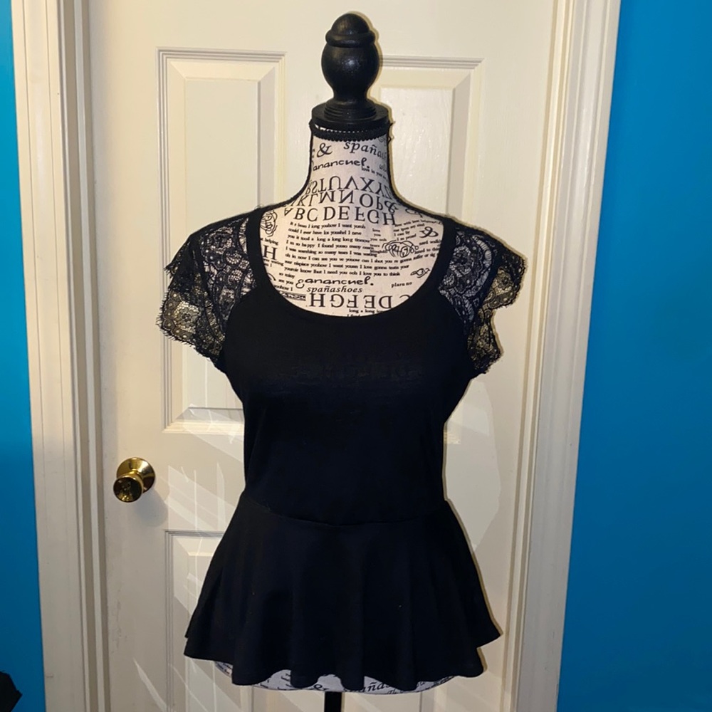 Women’s peplum top
